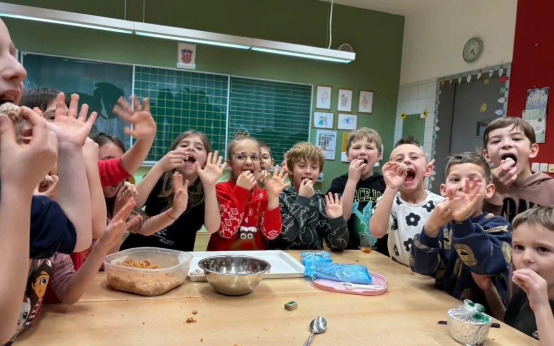 Zdravi božićni kolačići 1.a razreda